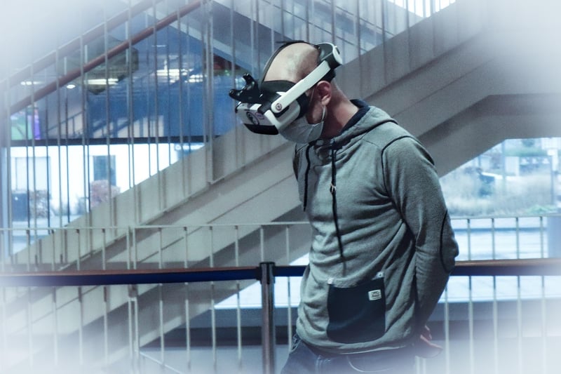 Virtual Reality Networking